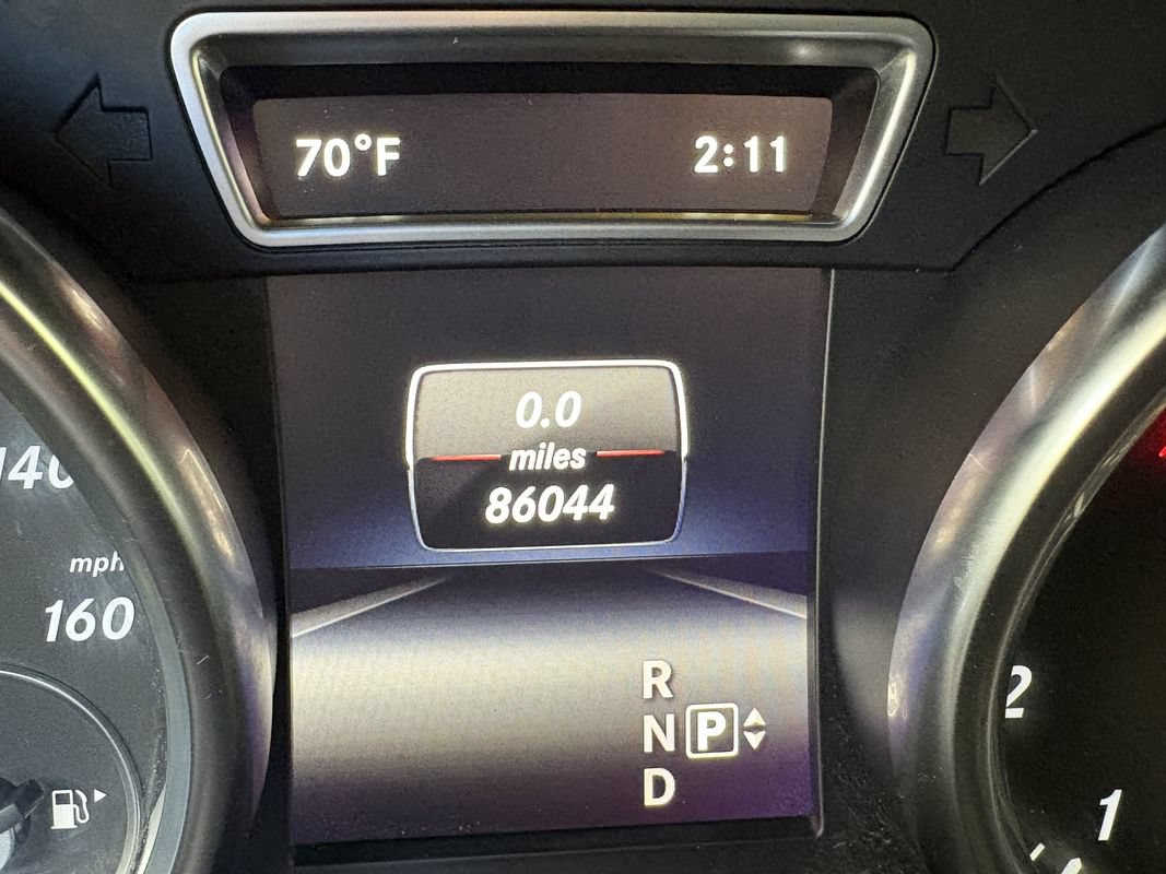 Used 2015 Mercedes-Benz GL 450 4MATIC image 16