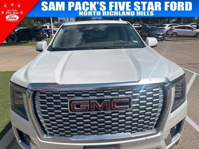 Used 2022 GMC Yukon Denali AWD/4WD image 2