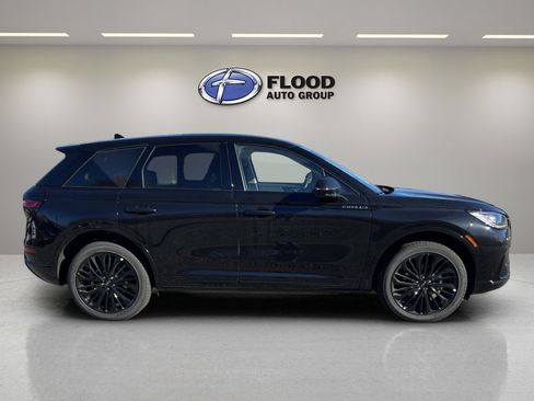 Used 2024 Lincoln Corsair Premiere w/ Equipment Group 101A image 3