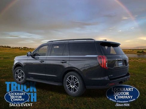 New 2025 Ford Expedition Active image 35