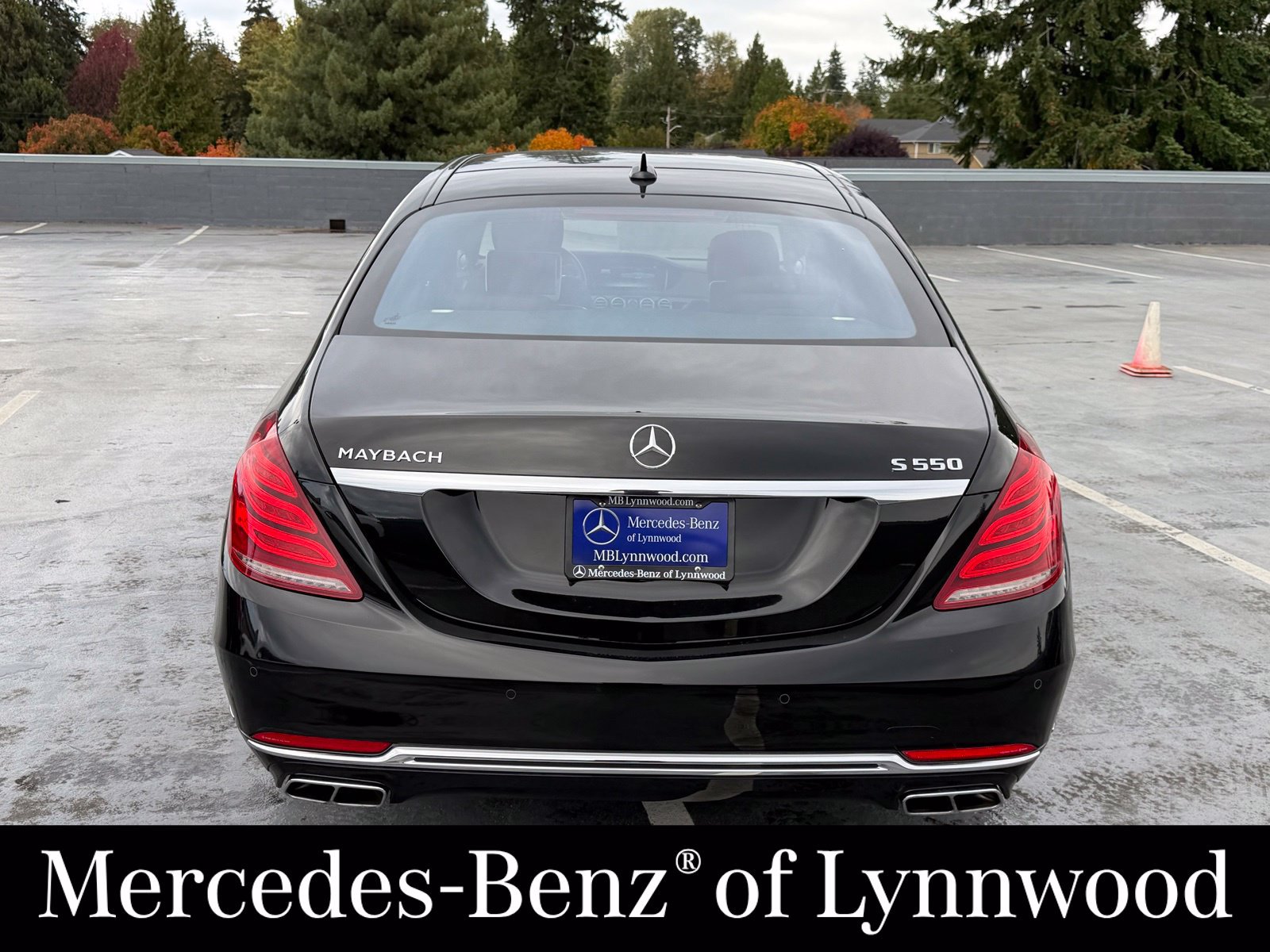 Used 2017 Mercedes-Benz Maybach S 550 4MATIC image 7