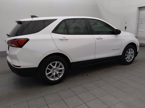 Used 2024 Chevrolet Equinox LS FWD image 10