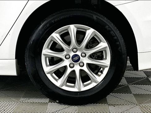 Used 2018 Ford Fusion S image 8