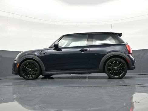 Used 2022 MINI Cooper S image 25