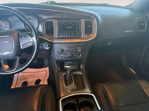 Used 2021 Dodge Charger SXT w/ Leather Interior Group image 11