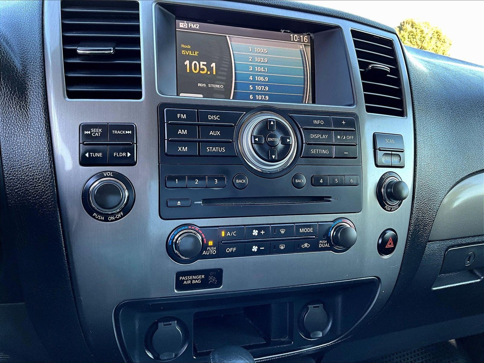 Used 2014 Nissan Armada SV RWD image 14