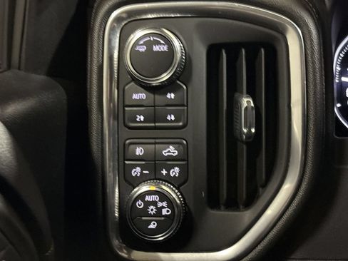 Used 2021 GMC Sierra 1500 AT4 w/ AT4 Preferred Package AWD/4WD image 19
