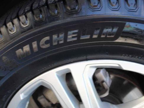 Used 2018 GMC Terrain SLE FWD image 28