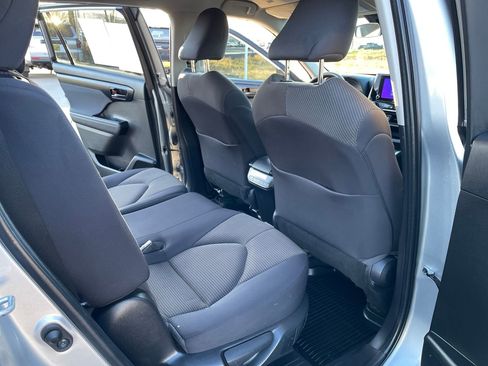 Certified 2023 Toyota Highlander LE image 18