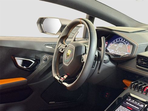 Used 2023 Lamborghini Huracan Tecnica RWD image 30