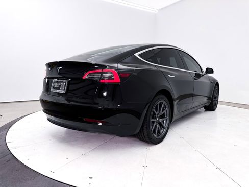 Used 2020 Tesla Model 3 Standard Range Plus RWD image 18