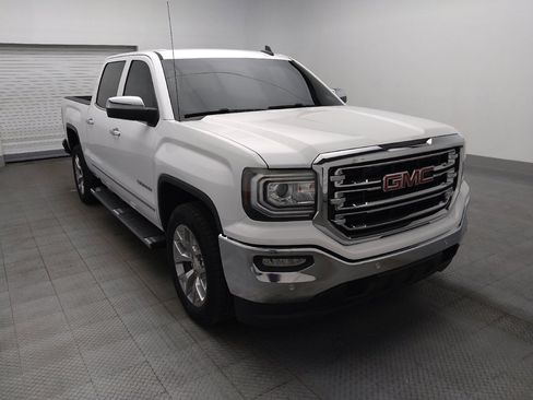 Used 2018 GMC Sierra 1500 SLT w/ SLT Premium Package RWD image 13