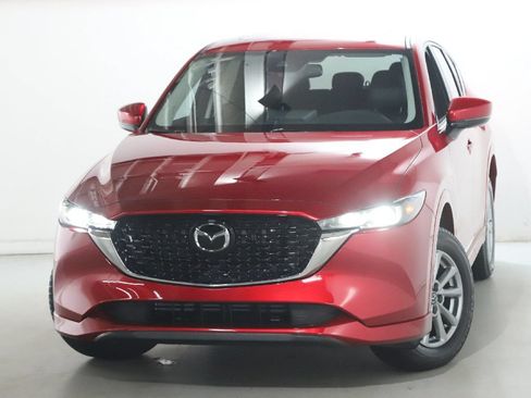 Used 2024 MAZDA CX-5 AWD 2.5 S w/ Preferred Package image 3