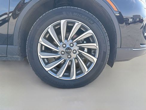 Used 2025 Lincoln Corsair Reserve image 37