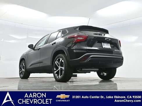 New 2026 Chevrolet Trax RS w/ Sunroof Package FWD image 65