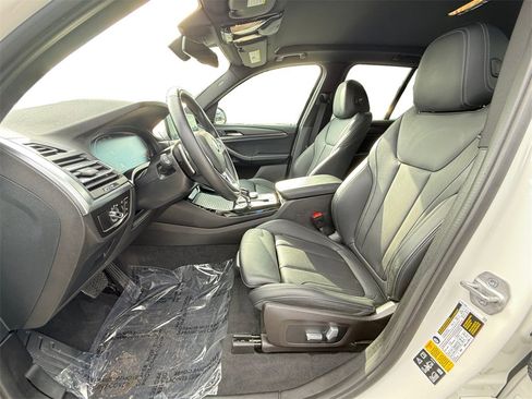 Used 2023 BMW X3 xDrive30i image 9