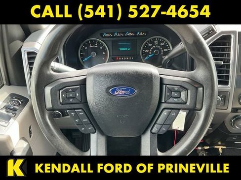 Used 2016 Ford F150 XLT AWD/4WD image 12