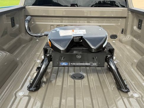 New 2026 Ford F450 Platinum w/ Platinum Plus Package AWD/4WD image 13