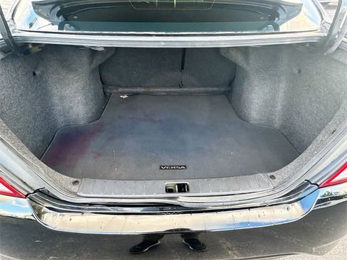 Used 2019 Nissan Versa SV image 24