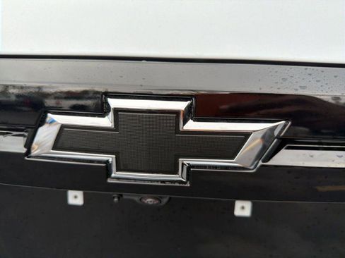 New 2026 Chevrolet Traverse RS w/ LPO, Floor Liner Package AWD/4WD image 52