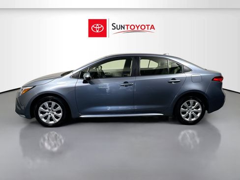 Used 2026 Toyota Corolla LE FWD image 7