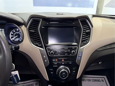 Used 2017 Hyundai Santa Fe Sport image 34