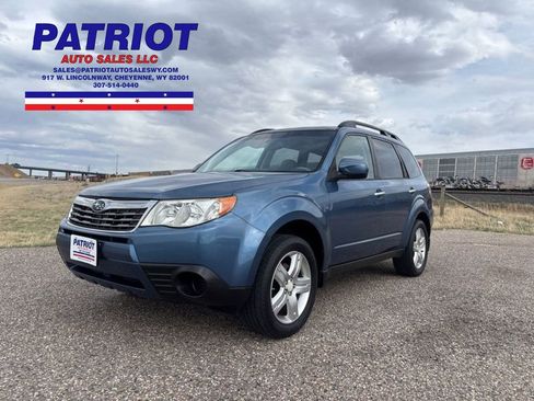 Used 2010 Subaru Forester 2.5X Premium image 1