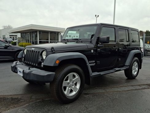 Used 2015 Jeep Wrangler Unlimited Sport w/ Quick Order Package 24S image 3