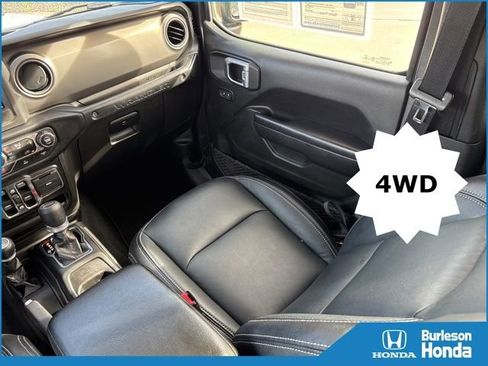 Used 2021 Jeep Wrangler Unlimited Sport image 16