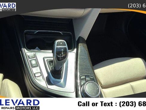 Used 2017 BMW 330i xDrive Sedan AWD/4WD image 17