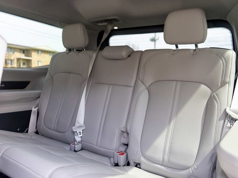 Used 2023 Jeep Wagoneer 4WD w/ Convenience Group I image 33