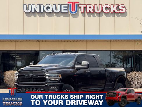 Used 2024 RAM 3500 Laramie w/ Night Edition image 2