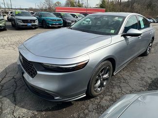 Used 2023 Honda Accord EX video 1