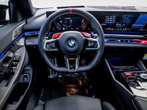 New 2026 BMW M5 Touring image 14