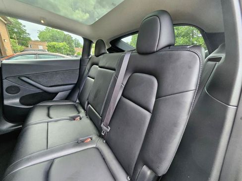 Used 2023 Tesla Model Y Long Range AWD/4WD image 62