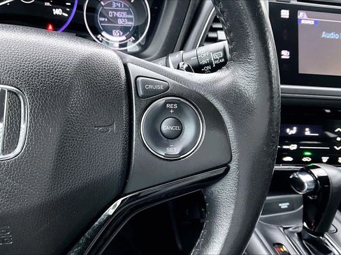 Used 2018 Honda HR-V EX-L image 24