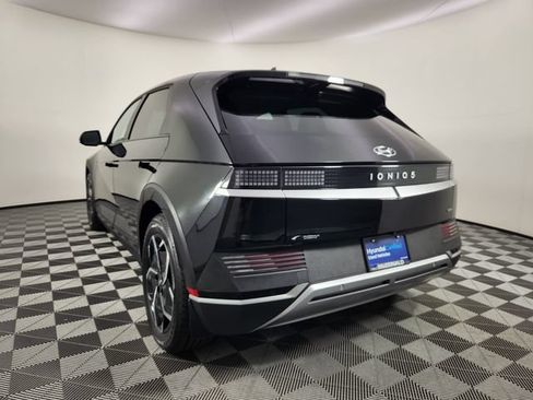 Certified 2024 Hyundai Ioniq 5 SE AWD/4WD image 3