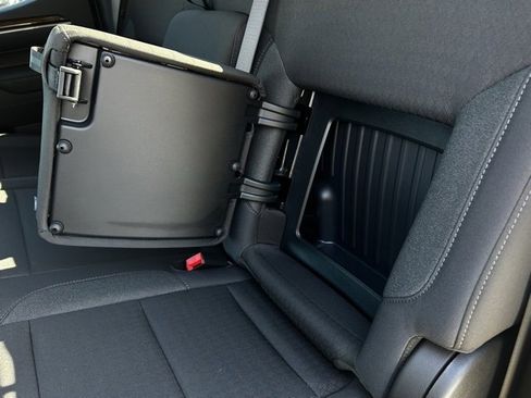 New 2026 GMC Sierra 1500 Elevation image 28