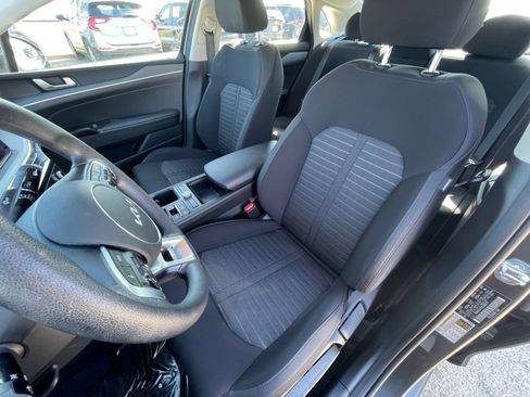 Used 2025 Kia K5 LXS FWD image 36