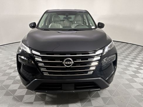 Used 2024 Nissan Rogue SV FWD image 6