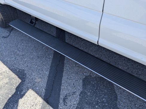 Certified 2022 Ford F350 Platinum AWD/4WD image 10