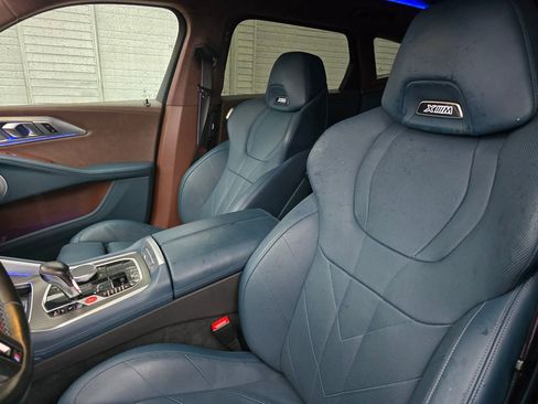 Used 2023 BMW XM image 60