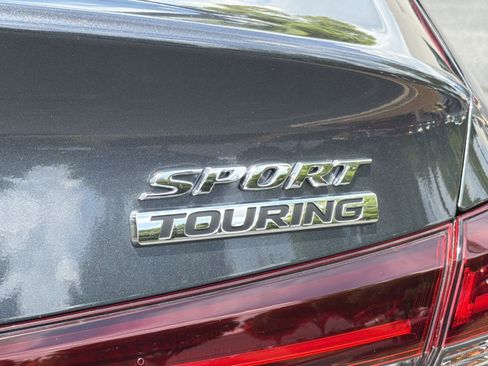 Certified 2025 Honda Civic Sport Touring image 26