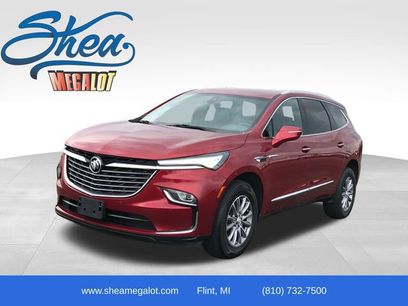 Certified 2023 Buick Enclave Essence