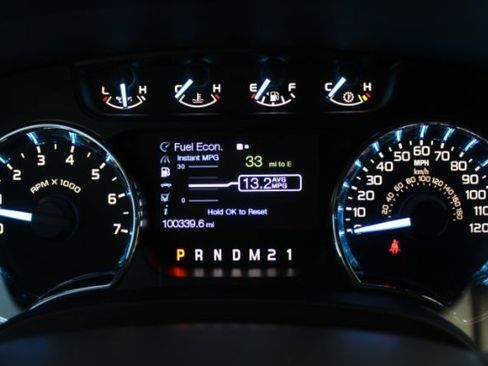 Used 2011 Ford F150 XLT w/ XLT Chrome Pkg image 11