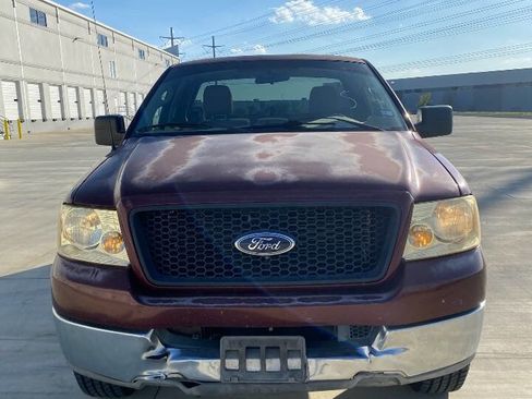 Used 2004 Ford F150 XLT image 2