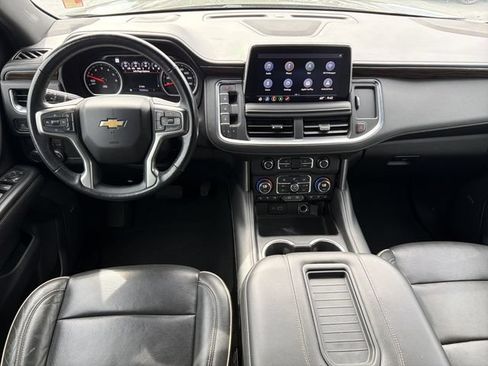 Used 2021 Chevrolet Suburban Premier RWD image 5