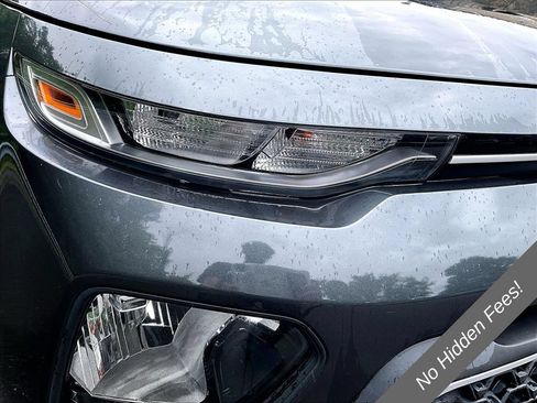 Used 2022 Kia Soul S FWD image 21