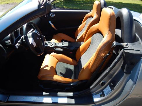 Used 2004 Nissan 350Z Touring image 23