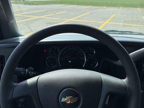 New 2025 Chevrolet Express 2500 image 19
